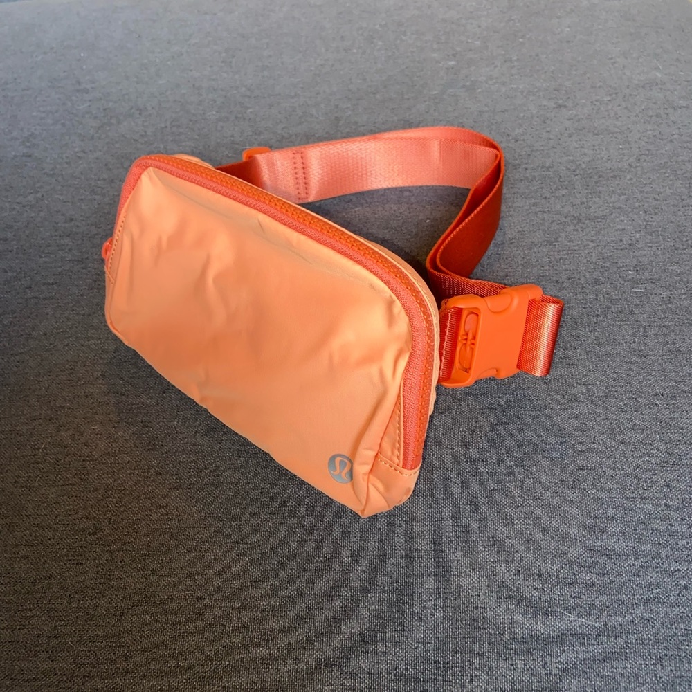 Lululemon Belt Bag